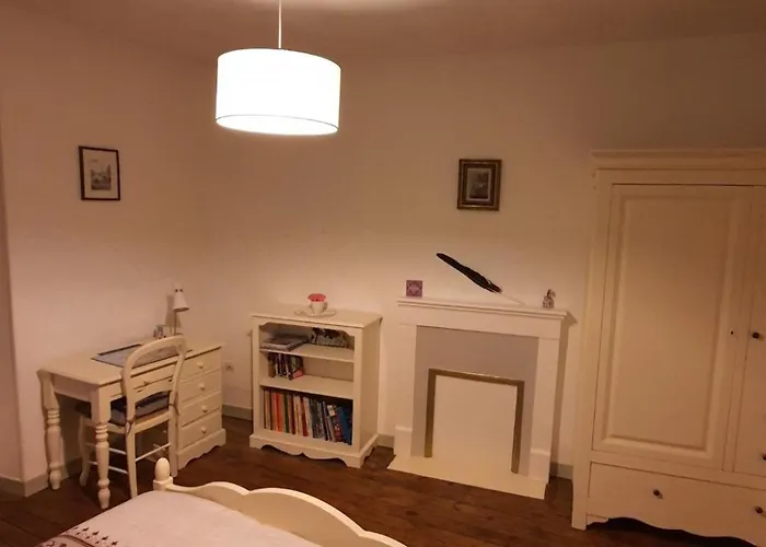 Du Faubourg Charrault Maixent L'ecole * Saint-Maixent-lʼÉcole